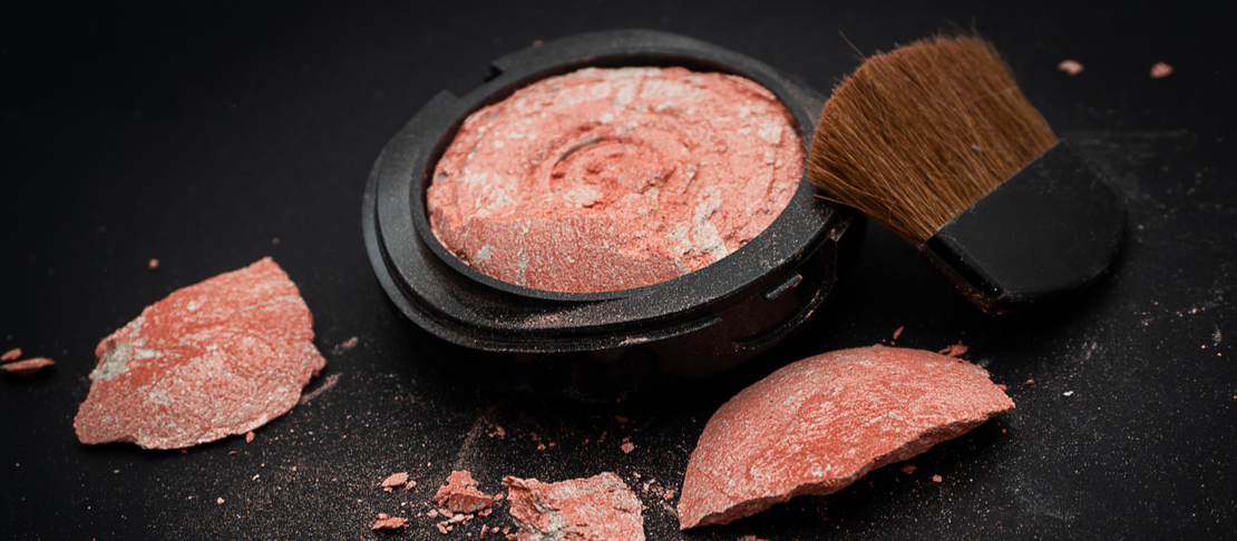 Cosa fare con i cosmetici scaduti?