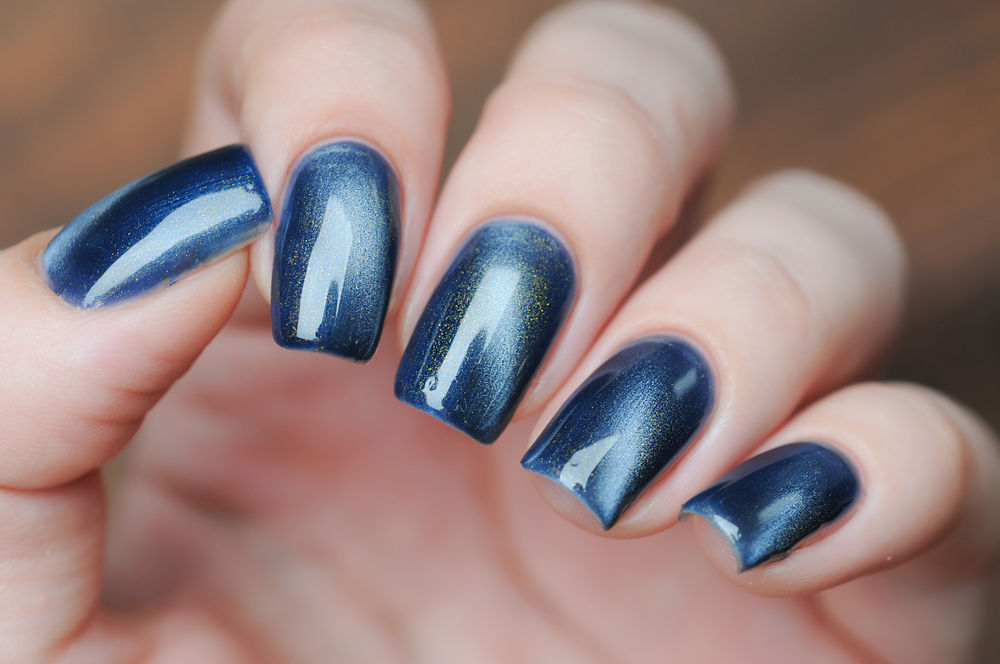 unghie cat eye